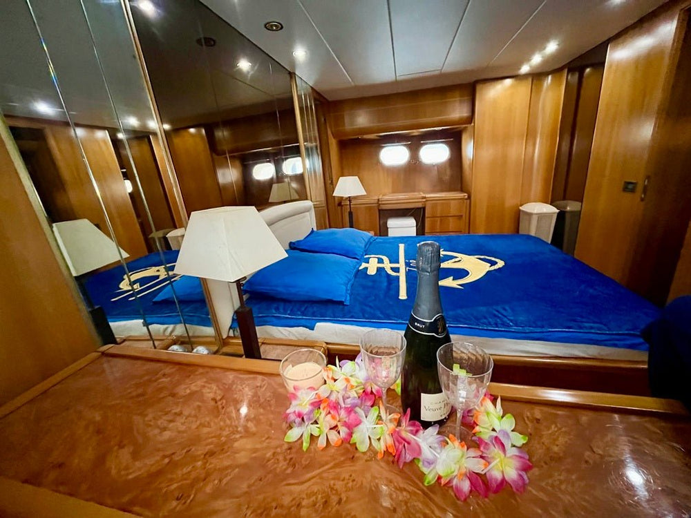 Yacht Spa - Love’nSpa - weekend en amoureux, love rooms avec spa ou jacuzzi privatif6 de Yacht Spa
