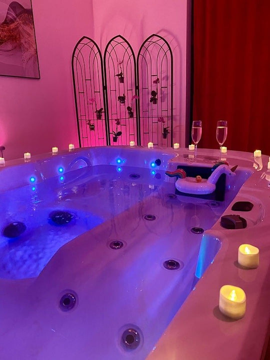 Amor & Sens - Love’nSpa - weekend en amoureux, love rooms avec spa ou jacuzzi privatif