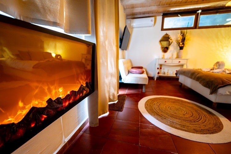 Au Temps des Cerises - L'Abricotier - Love’nSpa - weekend en amoureux, love rooms avec spa ou jacuzzi privatif3 de Au Temps des Cerises - L'Abricotier

