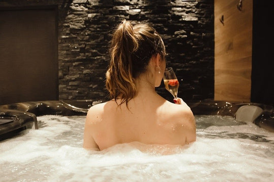 Calinsia - Love’nSpa - weekend en amoureux, love rooms avec spa ou jacuzzi privatif