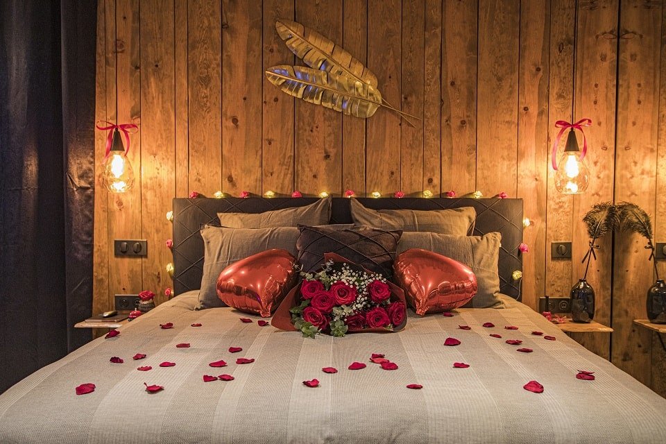 Calinsia - Love’nSpa - weekend en amoureux, love rooms avec spa ou jacuzzi privatif3 de Calinsia
