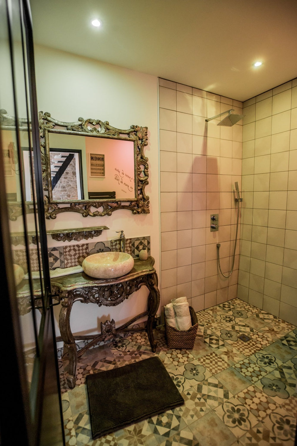 Des Anges et des Bulles - Love’nSpa - weekend en amoureux, love rooms avec spa ou jacuzzi privatif6 de Des Anges et des Bulles
