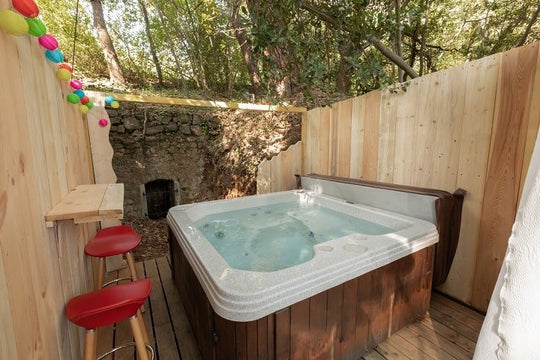 Domaine de la tuilière - La Campalune Perchée - Love’nSpa - weekend en amoureux, love rooms avec spa ou jacuzzi privatif