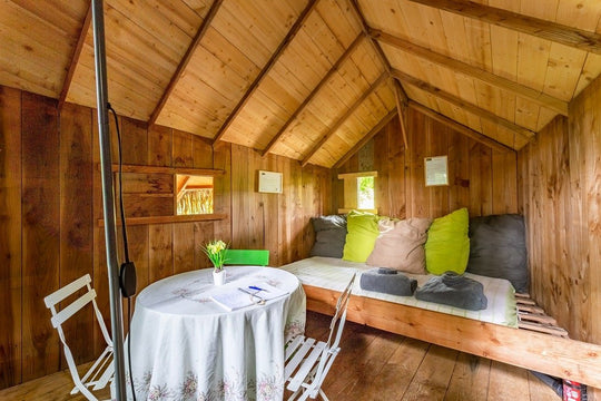 Domaine des Vaulx - Cabane Lov'nid spa - Love’nSpa - weekend en amoureux, love rooms avec spa ou jacuzzi privatif