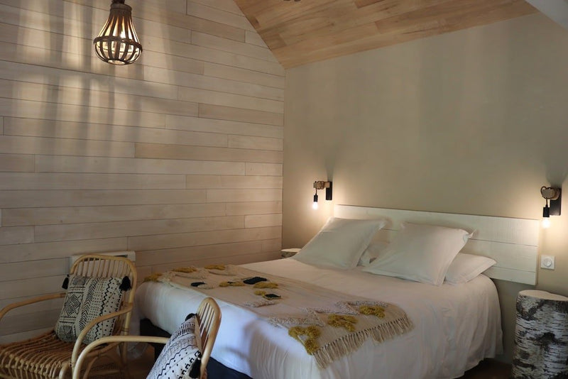 Écrin D'Auvergne - Lodge SPA QUIETUDE - Love’nSpa - weekend en amoureux, love rooms avec spa ou jacuzzi privatif4 de Écrin D'Auvergne - Lodge SPA QUIETUDE
