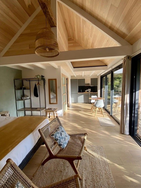 Écrin D'Auvergne - Lodge SPA SONGE - Love’nSpa - weekend en amoureux, love rooms avec spa ou jacuzzi privatif3 de Écrin D'Auvergne - Lodge SPA SONGE
