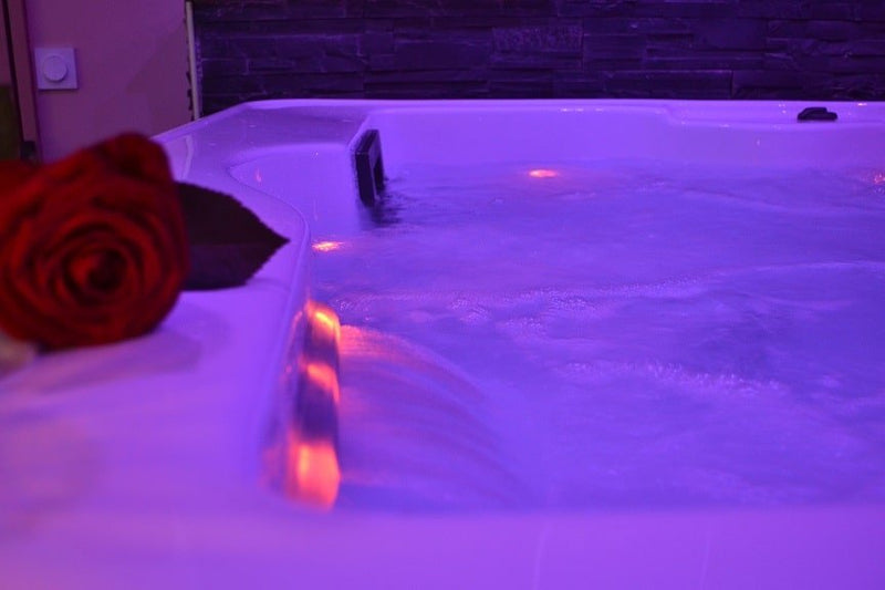 Escale Détente - Love’nSpa - weekend en amoureux, love rooms avec spa ou jacuzzi privatif4 de Escale Détente
