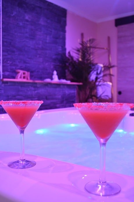 Escale Détente - Love’nSpa - weekend en amoureux, love rooms avec spa ou jacuzzi privatif4 de Escale Détente
