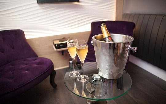 Espace Privé (1) - Love’nSpa - weekend en amoureux, love rooms avec spa ou jacuzzi privatif