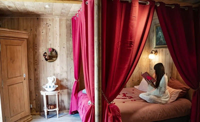 Gîte La Patte Nordic - Le Saloon & Spa - Love’nSpa - weekend en amoureux, love rooms avec spa ou jacuzzi privatif