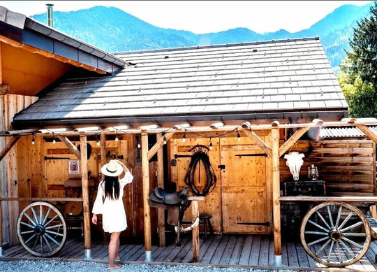 Gîte La Patte Nordic - Le Saloon & Spa - Love’nSpa - weekend en amoureux, love rooms avec spa ou jacuzzi privatif