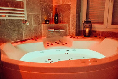 GLAM’APPART CHALET - Love’nSpa - weekend en amoureux, love rooms avec spa ou jacuzzi privatif