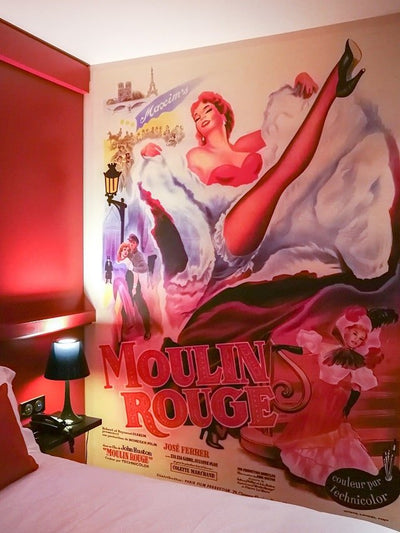 Hôtel design secret de Paris - Chambre Moulin Rouge - Love’nSpa - weekend en amoureux, love rooms avec spa ou jacuzzi privatif