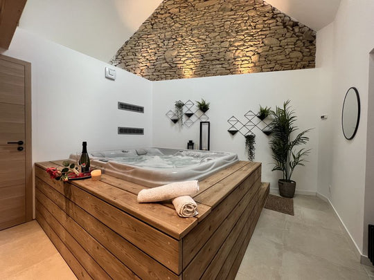 Kastell Ô fil de l’eau - Le nid KalyÔpée - Love’nSpa - weekend en amoureux, love rooms avec spa ou jacuzzi privatif