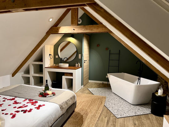 Kastell Ô fil de l’eau - Le nid KalyÔpée - Love’nSpa - weekend en amoureux, love rooms avec spa ou jacuzzi privatif