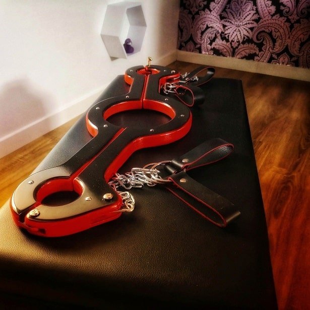 La Maison Défendue - L'instant suspendu - Love’nSpa - weekend en amoureux, love rooms avec spa ou jacuzzi privatif7 de La Maison Défendue - L'instant suspendu
