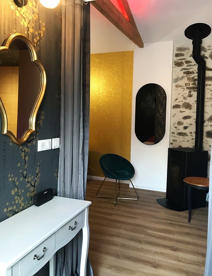 La Passionnante - Love’nSpa - weekend en amoureux, love rooms avec spa ou jacuzzi privatif5 de La Passionnante
