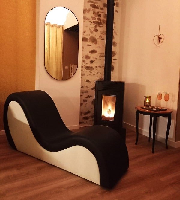 La Passionnante - Love’nSpa - weekend en amoureux, love rooms avec spa ou jacuzzi privatif8 de La Passionnante
