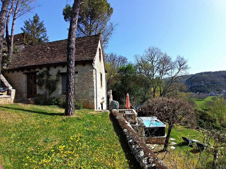 La Pinay - Love’nSpa - weekend en amoureux, love rooms avec spa ou jacuzzi privatif6 de La Pinay

