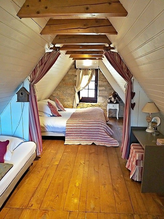La Pinay - Love’nSpa - weekend en amoureux, love rooms avec spa ou jacuzzi privatif3 de La Pinay
