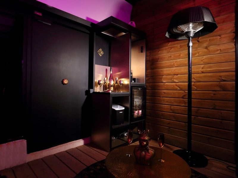 La SXCAPE ROOM - Love’nSpa - weekend en amoureux, love rooms avec spa ou jacuzzi privatif3 de La SXCAPE ROOM
