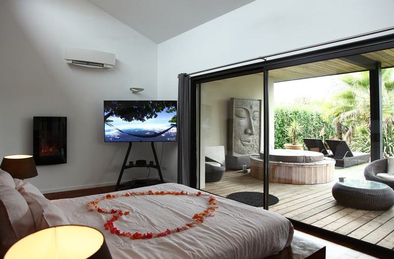 La Villa Margaux - Love’nSpa - weekend en amoureux, love rooms avec spa ou jacuzzi privatif