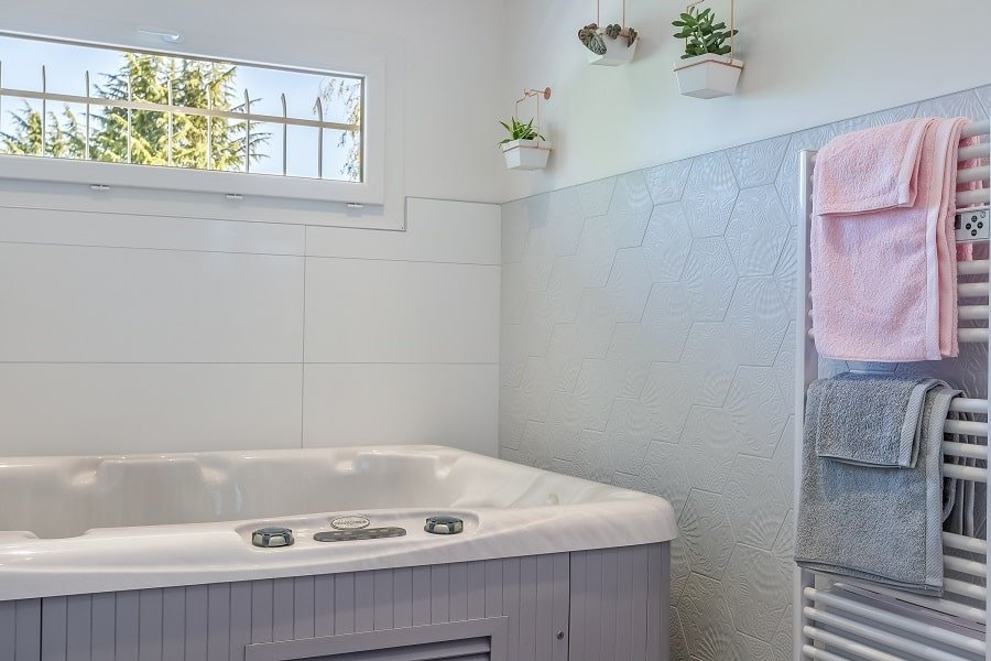 L'AppartOsé Bis - Love’nSpa - weekend en amoureux, love rooms avec spa ou jacuzzi privatif4 de L'AppartOsé Bis - Aix les Bains
