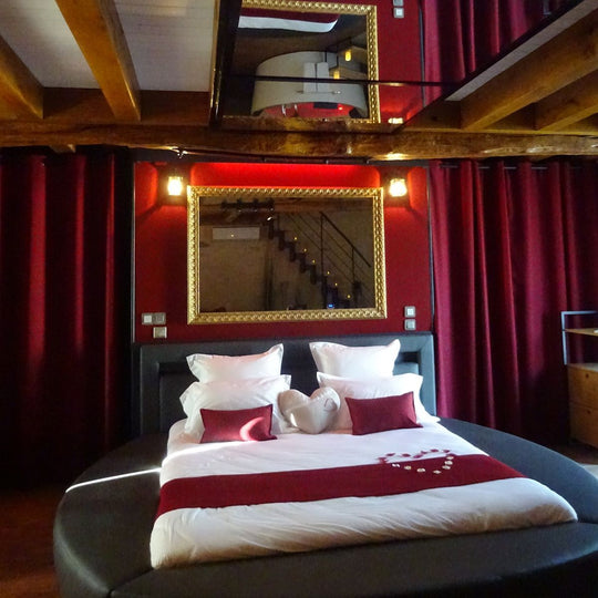 Le boudoir de Nana - Love’nSpa - weekend en amoureux, love rooms avec spa ou jacuzzi privatif
