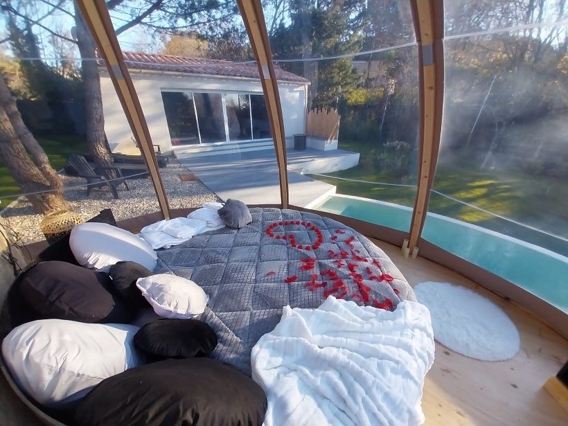 Le Clos F.M.R - Bulle WIGWAM Fanny - Love’nSpa - weekend en amoureux, love rooms avec spa ou jacuzzi privatif7 de Le Clos F.M.R - Bulle WIGWAM Fanny
