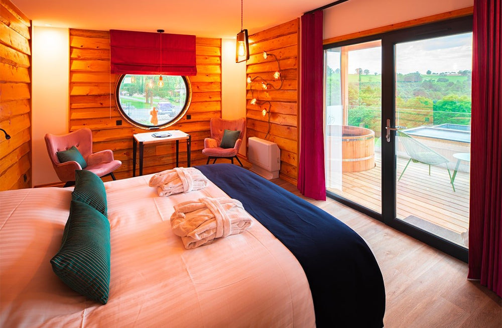 Le Hameau des Sens - Love’nSpa - weekend en amoureux, love rooms avec spa ou jacuzzi privatif3 de Le Hameau des Sens
