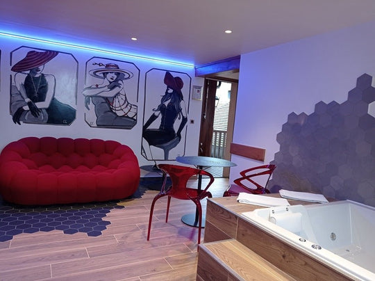 Le Lion d'or hôtel - la suite glamour - Love’nSpa - weekend en amoureux, love rooms avec spa ou jacuzzi privatif