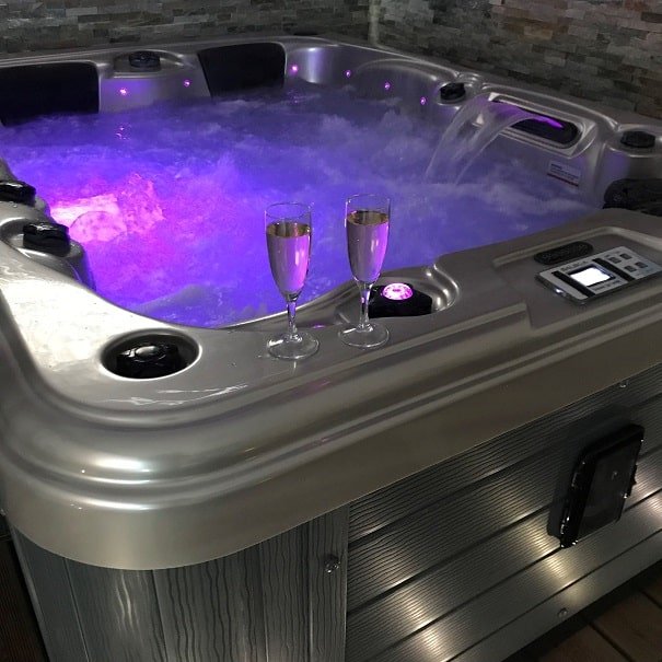 Le Relais de la Hardiesse - Suites Spa - Love’nSpa - weekend en amoureux, love rooms avec spa ou jacuzzi privatif4 de Le Relais de la Hardiesse - Suites Spa
