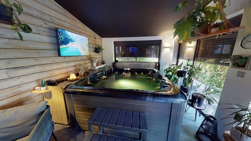 Le Souffle du Saule - Suite Mélusine - Love’nSpa - weekend en amoureux, love rooms avec spa ou jacuzzi privatif