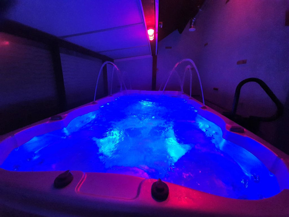 LE SPA'TIO - Love’nSpa - weekend en amoureux, love rooms avec spa ou jacuzzi privatif2 de LE SPA'TIO
