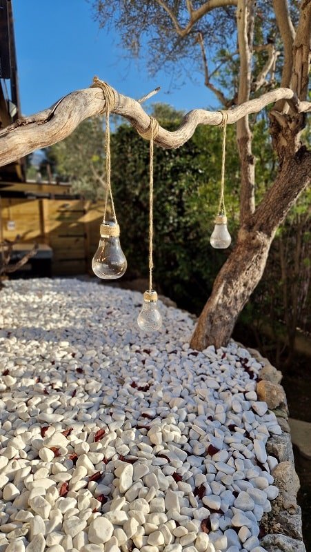 Chambre Cigale - Love’nSpa - weekend en amoureux, love rooms avec spa ou jacuzzi privatif11 de L'échappée des plaisirs - Chambre Cigale
