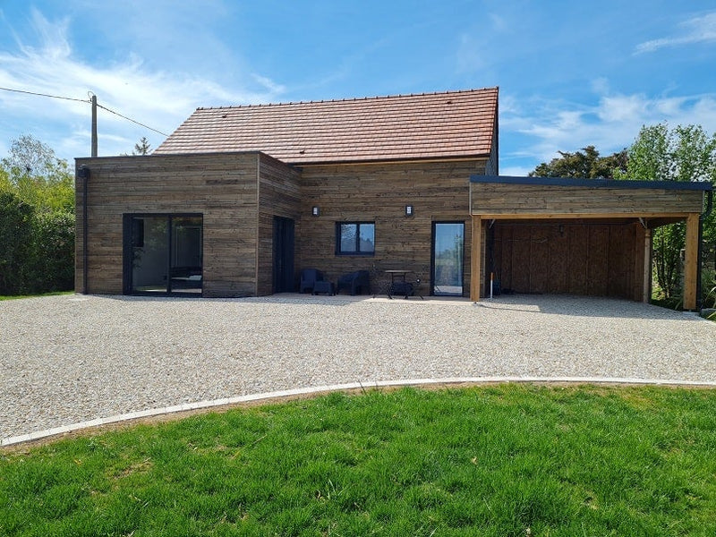 L'Echappée Romantique - Love’nSpa - weekend en amoureux, love rooms avec spa ou jacuzzi privatif2 de L'Echappée Romantique
