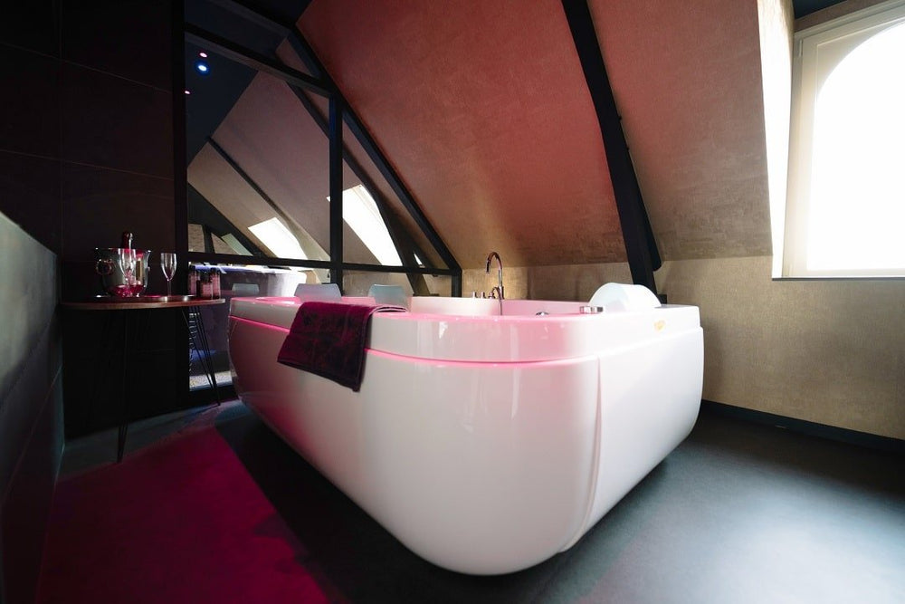 L’Eros - Le Loft - Love’nSpa - weekend en amoureux, love rooms avec spa ou jacuzzi privatif7 de L’Eros - Le Loft
