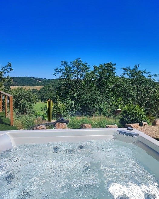 L'Etincelle Secrète - Love’nSpa - weekend en amoureux, love rooms avec spa ou jacuzzi privatif