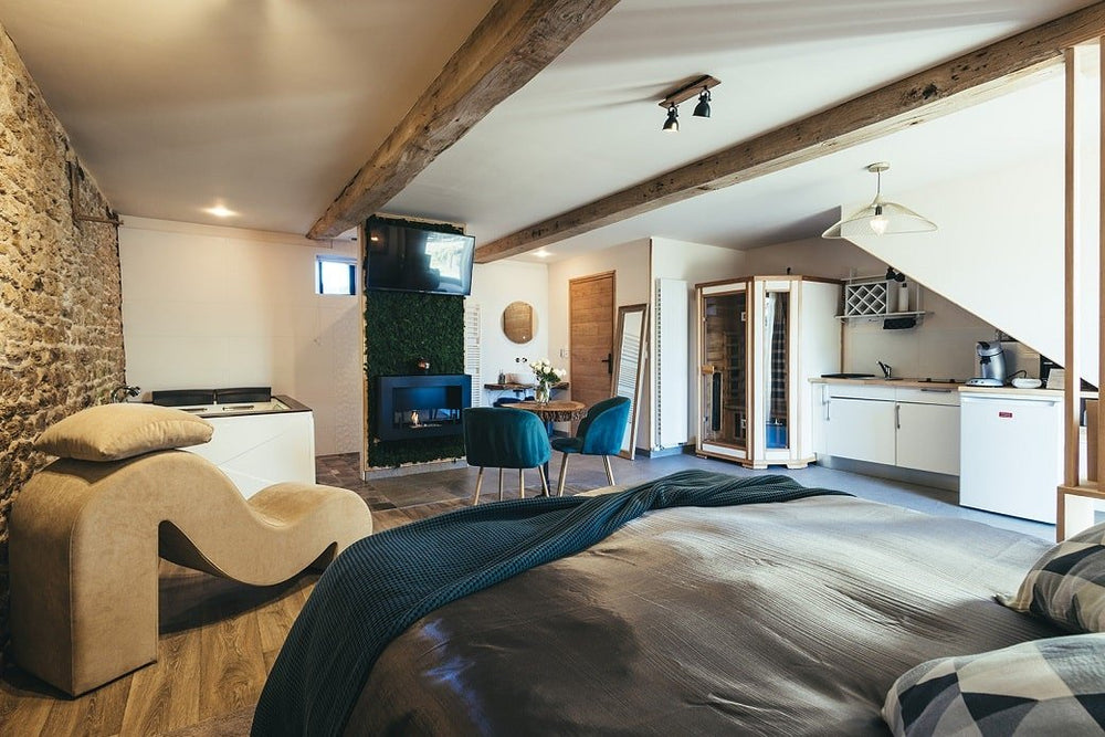 L'Etoile de Forges - La suite de l'Etoile - Love’nSpa - weekend en amoureux, love rooms avec spa ou jacuzzi privatif12 de L'Etoile de Forges - La suite de l'Etoile
