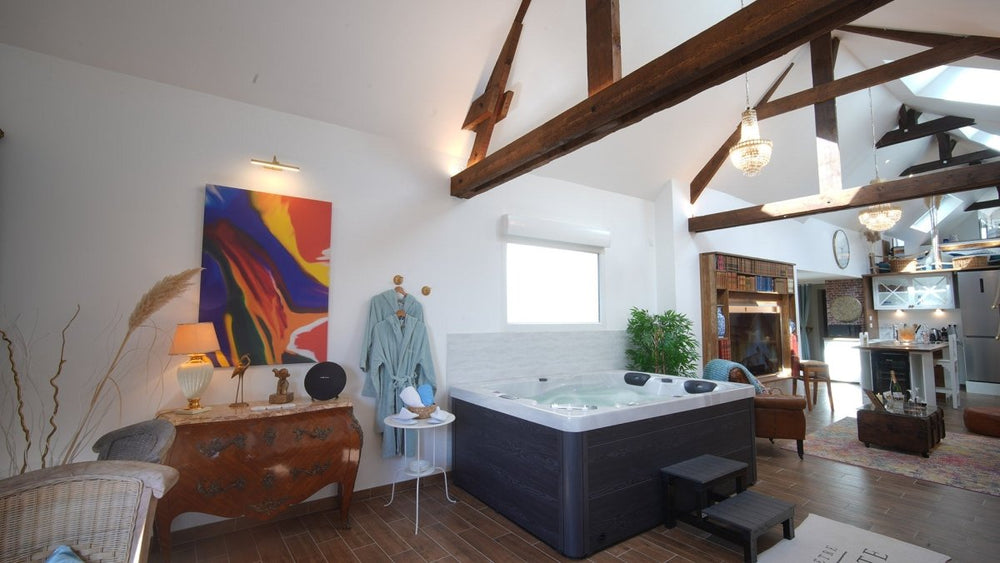 Liberty Suites - Love’nSpa - weekend en amoureux, love rooms avec spa ou jacuzzi privatif2 de Liberty Suites
