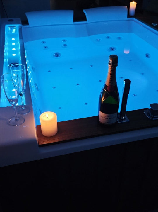 L'Instant - Love’nSpa - weekend en amoureux, love rooms avec spa ou jacuzzi privatif