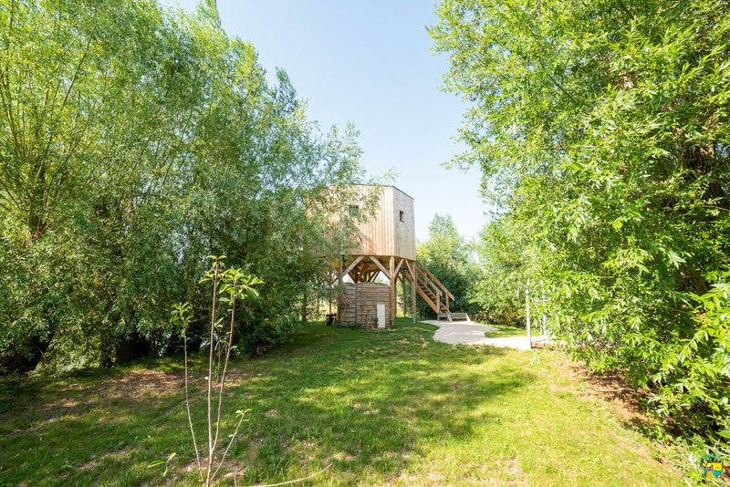 Lodge des grands crus - Lodge flottant Grenouille Spa - Love’nSpa - weekend en amoureux, love rooms avec spa ou jacuzzi privatif2 de Lodge des Grands Crus - Lodge flottant Grenouille Spa

