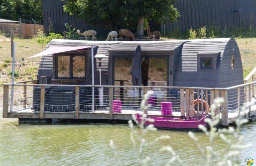 Lodge des grands crus - Lodge flottant Les Preuses Spa - Love’nSpa - weekend en amoureux, love rooms avec spa ou jacuzzi privatif1 de Lodge des Grands Crus - Lodge flottant Les Preuses Spa
