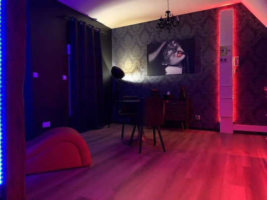 Lov'Appart - Love’nSpa - weekend en amoureux, love rooms avec spa ou jacuzzi privatif