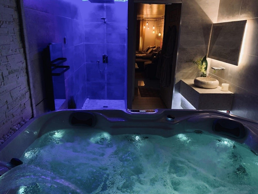 Loveroom Valenciennes - Love’nSpa - weekend en amoureux, love rooms avec spa ou jacuzzi privatif14 de Loveroom Valenciennes
