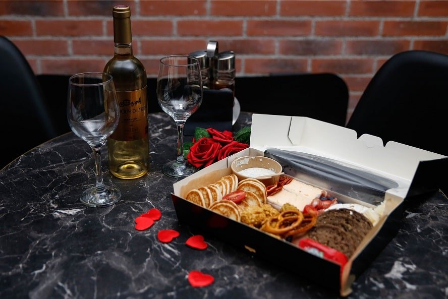 Luxe and Spa - Love’nSpa - weekend en amoureux, love rooms avec spa ou jacuzzi privatif4 de Luxe and Spa
