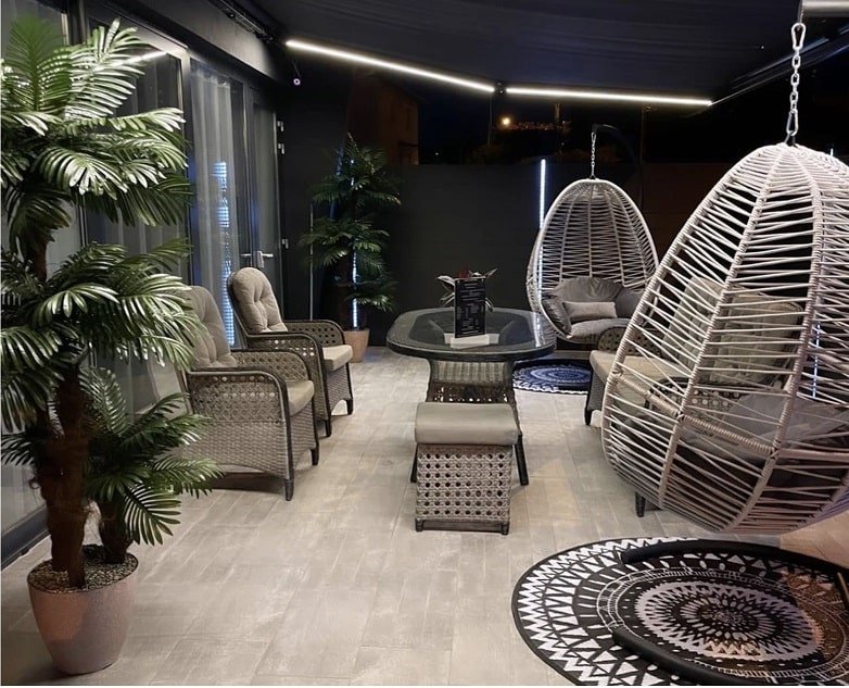 LUXURY LOFT SPA - Love’nSpa - weekend en amoureux, love rooms avec spa ou jacuzzi privatif4 de LUXURY LOFT SPA
