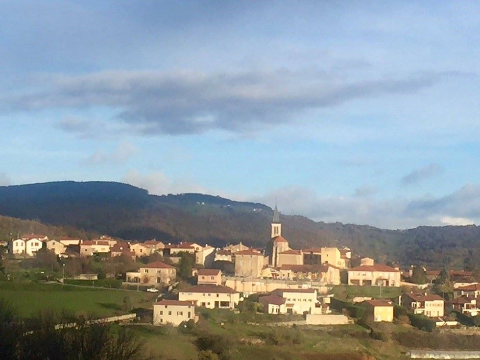 Lyon campagne loft papillons - Love’nSpa - weekend en amoureux, love rooms avec spa ou jacuzzi privatif6 de Lyon campagne loft papillons
