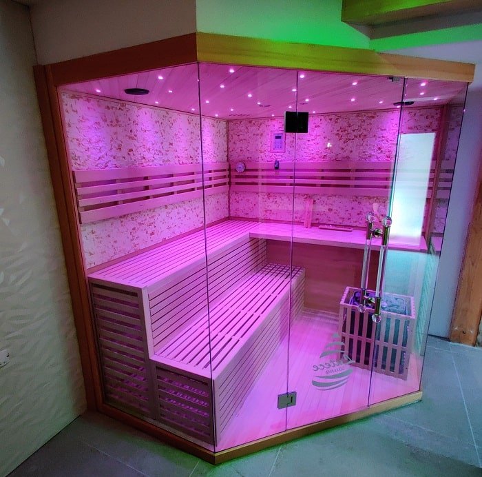 Nuit Spa Ciné - Love’nSpa - weekend en amoureux, love rooms avec spa ou jacuzzi privatif6 de Nuit Spa Ciné
