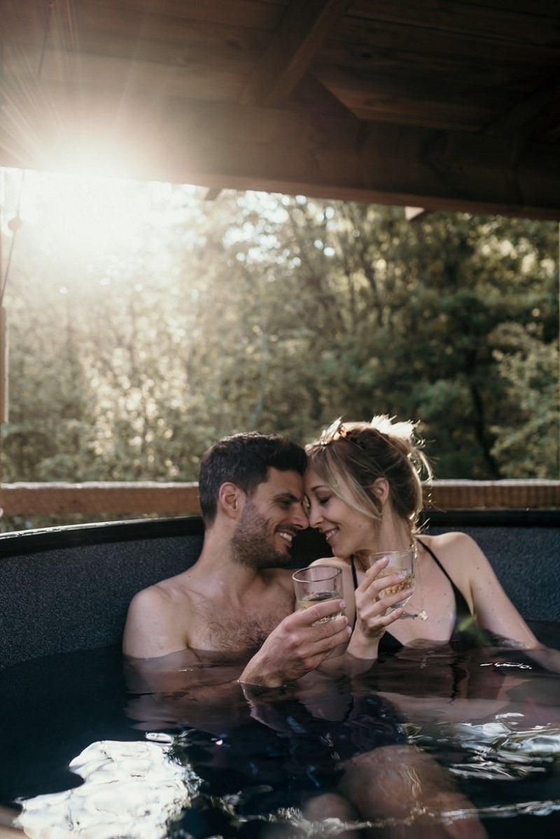 Nutchel Cosy Cabins - Love’nSpa - weekend en amoureux, love rooms avec spa ou jacuzzi privatif